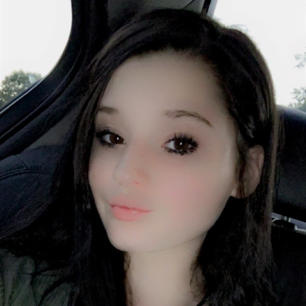 Meet your Posher, Whitley